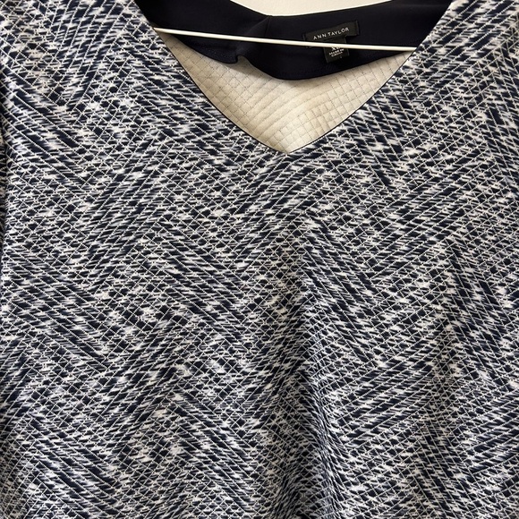 Ann Taylor Navy Blue and White Textured Blouse - Picture 2 of 6